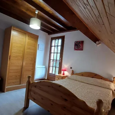 Le Cailhabas Vakantiehuis Lescun
